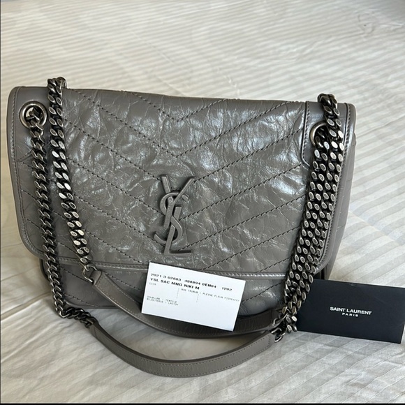 Like New YSL Niki Medium Bag Color Fog - Picture 4 of 17